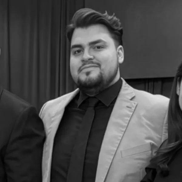 Nestor Olivas